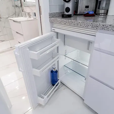 Silver Horizon Luxury Apartment *